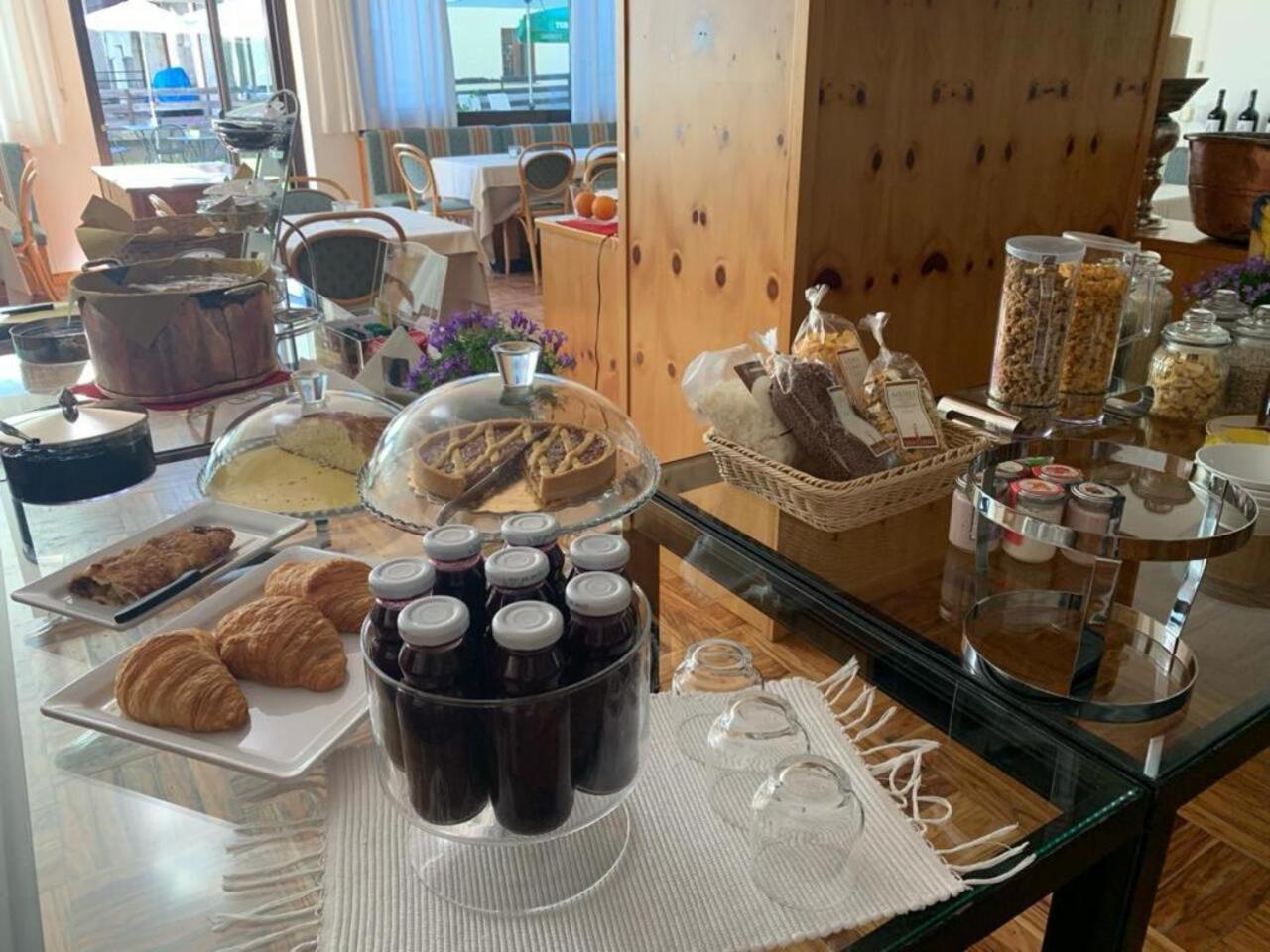 Hotel Posta Aprica Bagian luar foto